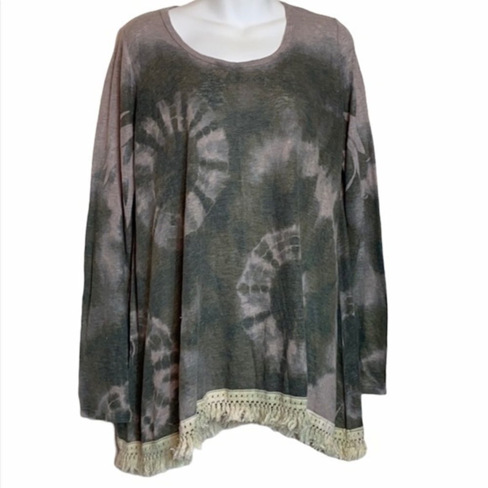 Altar’d State Green Tie Dyed Long sleeve Top
